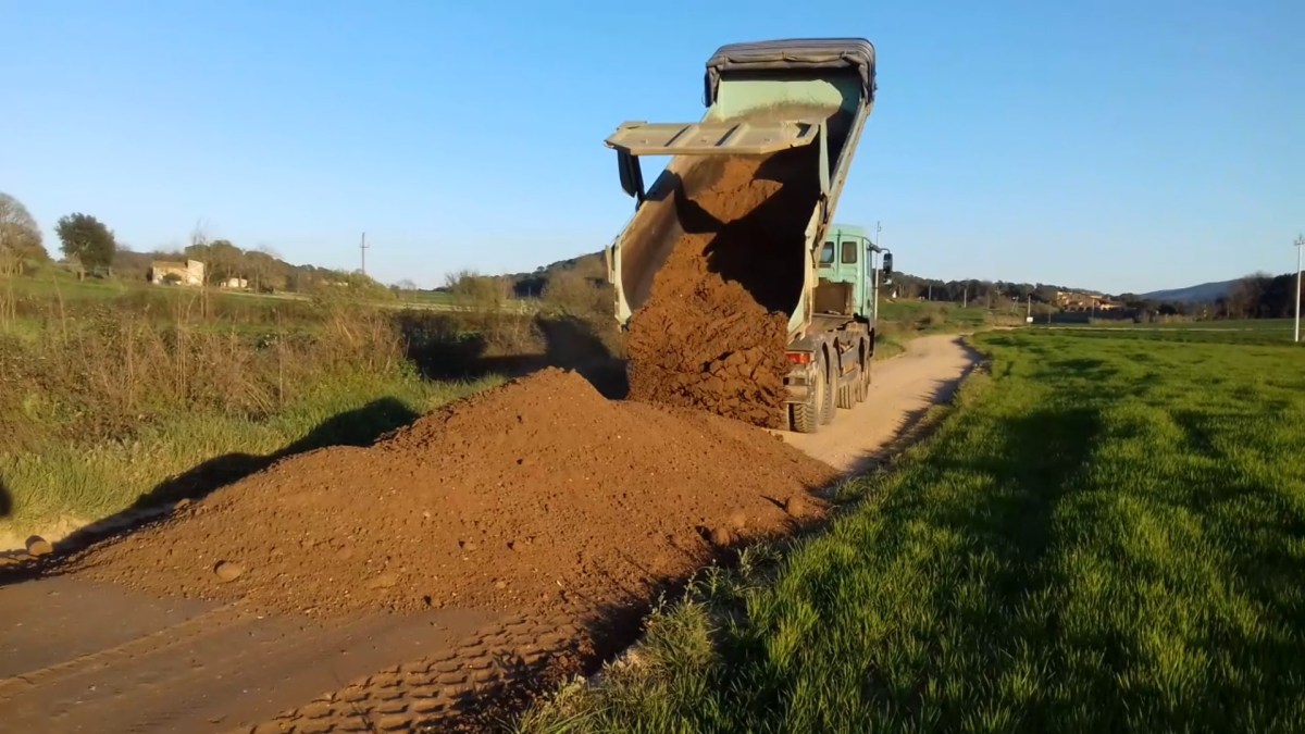 Manteniment dels camins rurals de Llagostera amb SAULO&nbsp;PARC.